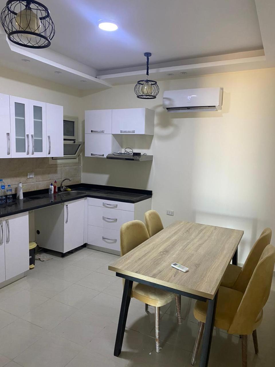 후르가다 Casablanca Beach For Families And Couples Only 아파트 호텔 외부 사진