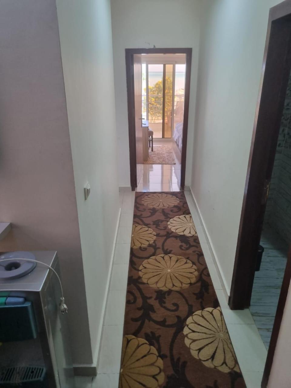 후르가다 Casablanca Beach For Families And Couples Only 아파트 호텔 외부 사진