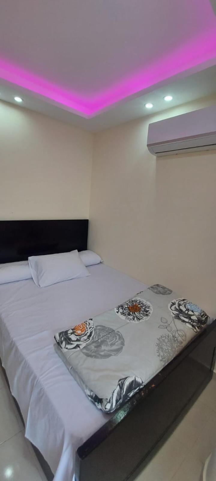 후르가다 Casablanca Beach For Families And Couples Only 아파트 호텔 객실 사진