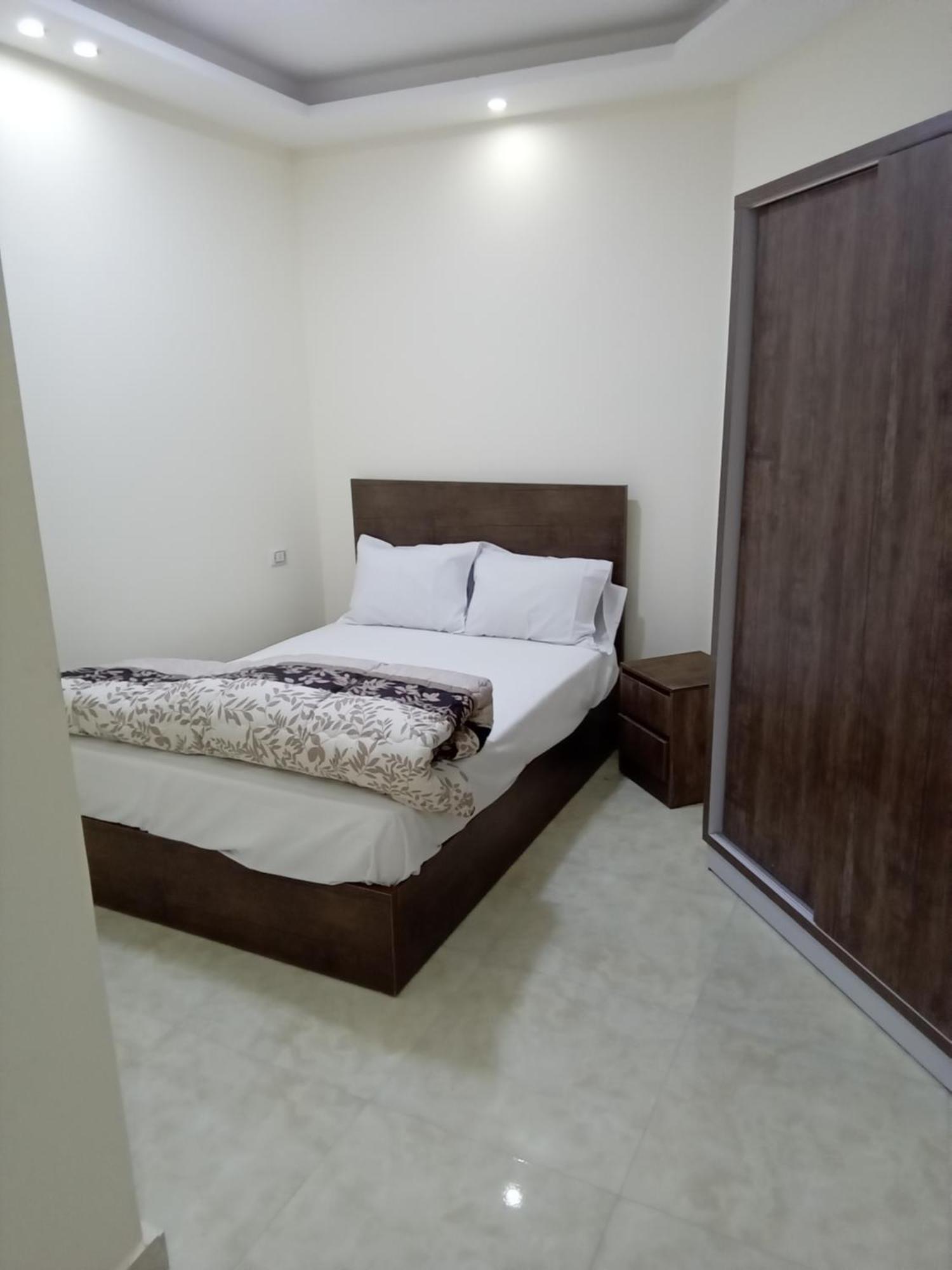 후르가다 Casablanca Beach For Families And Couples Only 아파트 호텔 외부 사진